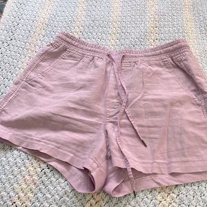 Gap shorts, pretty pink, size medium, fit bigger.  Barely worn!